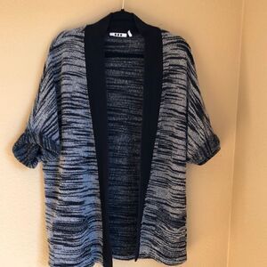 Three Dots sweater full short sleeve black and white variegated nubby knit L